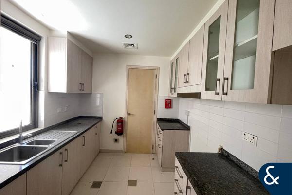 Single Row | F Type | 4 and Study