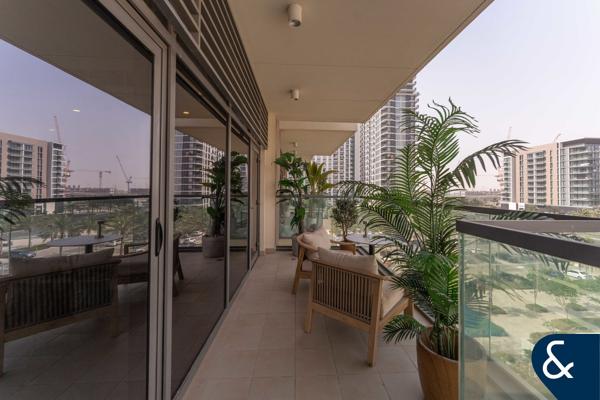 Pool Facing | Corner Unit | Large Balcony