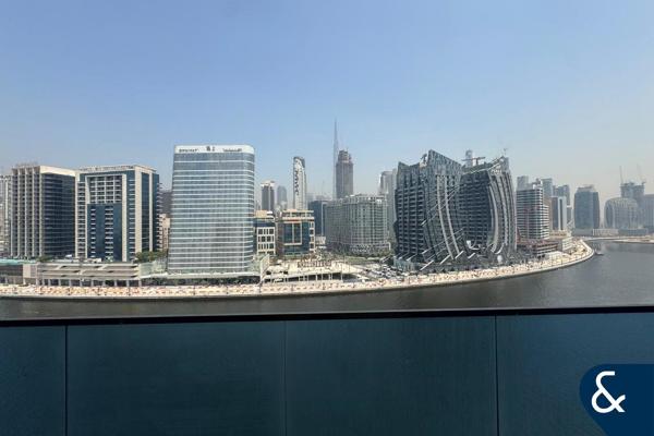 Full Canal view/ Vacant/ Modern Living