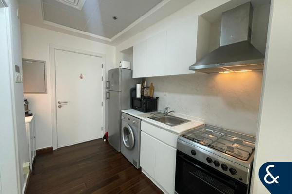 Fully Upgraded | Furnished Studio | Vacant
