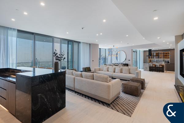 Luxury 4 Bedroom | 360 Views | Furnished