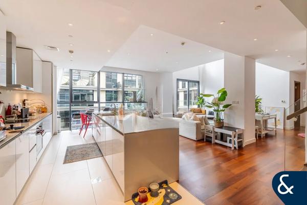 Duplex | Vacant | Large Layout | Unfurnished