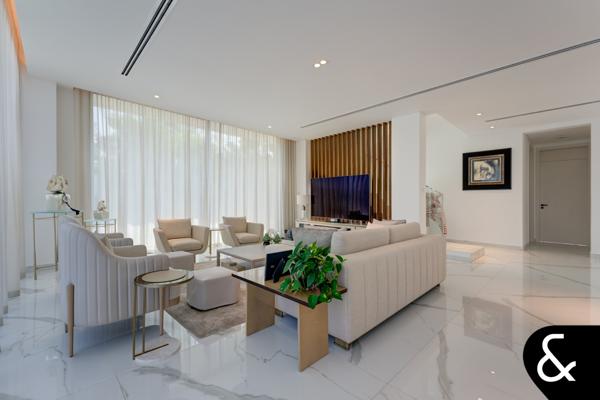 Six Beds | Large Plot | Vastu Compliant