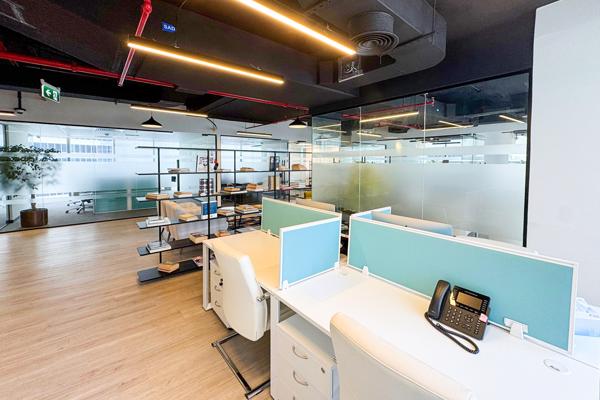 High-End Fit Out | Grade A | Furnished