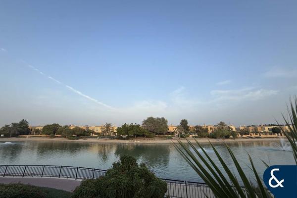Lake View | Extended | Landscaped Garden