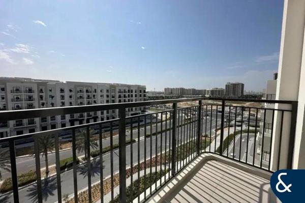 Corner Unit | Community View | 2 Bedroom