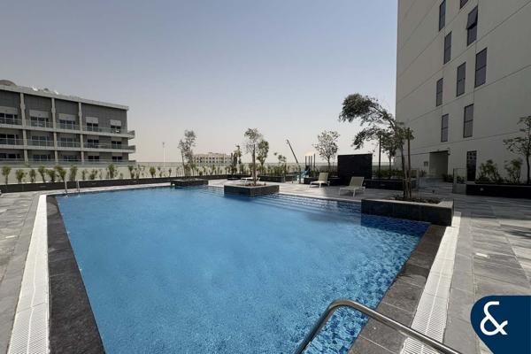 Spacious Layout | Open Plan Living | Vacant