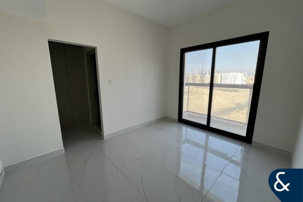 1 Bedroom | 1 Bathroom |  Villa View | Vacant