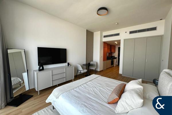 Luxurious Studio | Furnished | Golf View