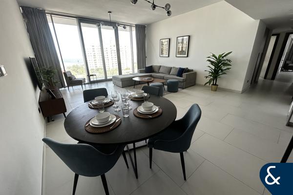 Vacant | 2 bedroom Plus Study | West Beach