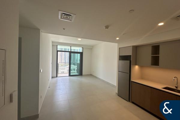 Modern Finish | Harbour View | 1 Bedroom