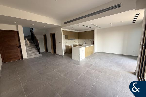 Brand New | Single Row | Landscaped Garden