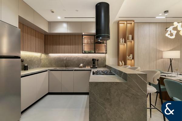 1 Bed | 809 Sq Ft | Brand New | Vacant