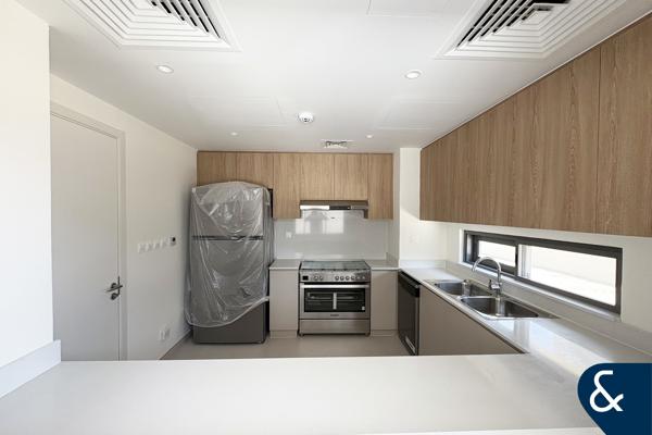 Roof Terrace | Genuine Semi | Premium Villa
