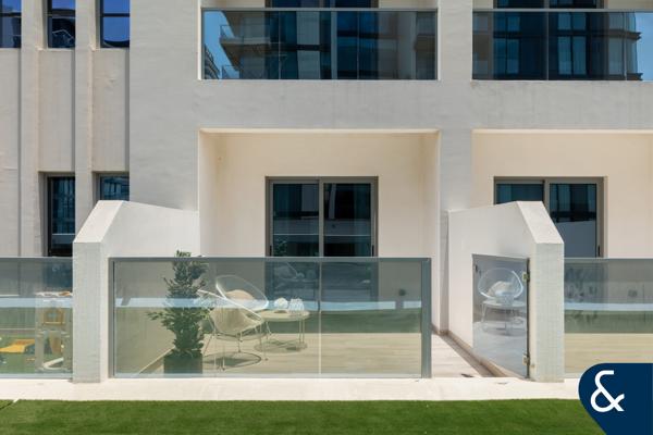 Vacant Now | Extended Terrace | Upgraded
