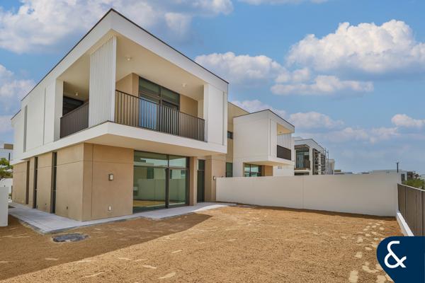 Brand New | 4 Bed Townhouse| Type B