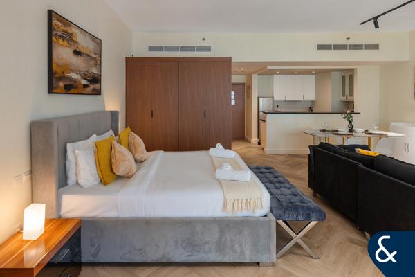 Upgraded Studio | Furnished | Vacant Now