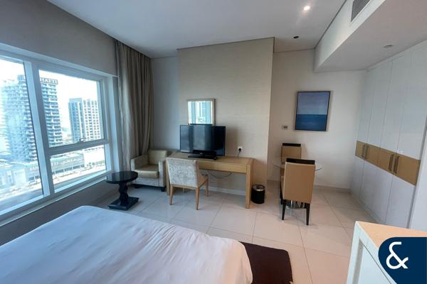 Fully Furnished | Canal View | Vacant unit