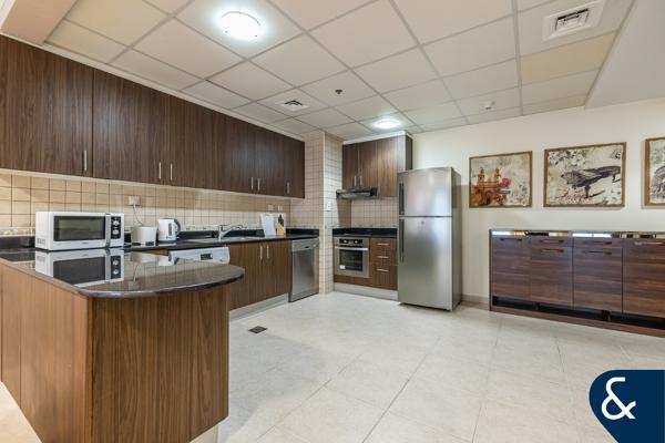 1 Bed | Vacant | Furnished | High Floor