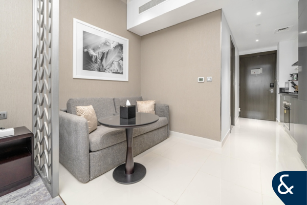 Canal Views | Furnished | Balcony