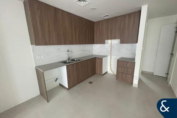 Modern | Open Plan | Luxuriously Finished