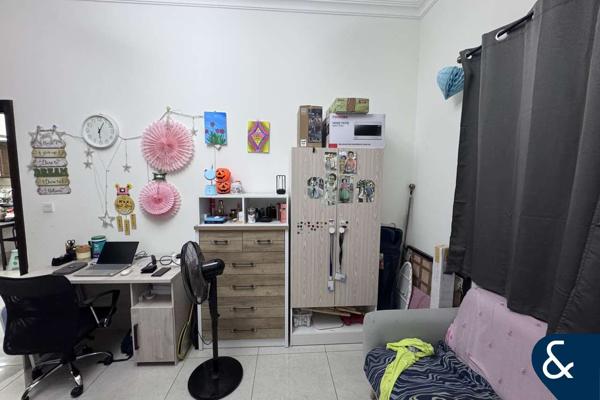 Vacant | Flexible Cheques | Great Location