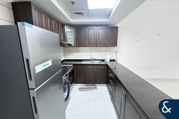 Vacant | Flexible Cheques | Great Location