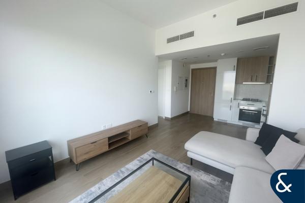 Furnished | Townhouse View | Vacant
