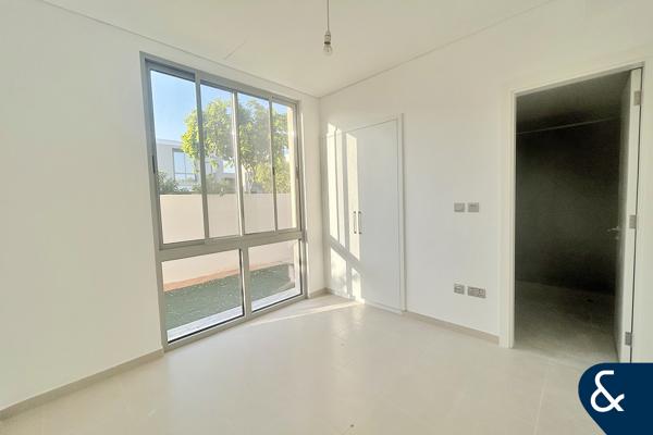 Type 1E | 4 Bedrooms | Vacant Now | Must See