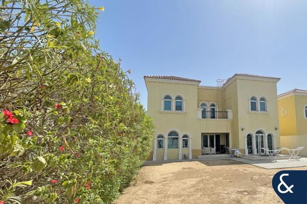 Big 7.3k Plot | 3 Bed | Vastu | Single Row