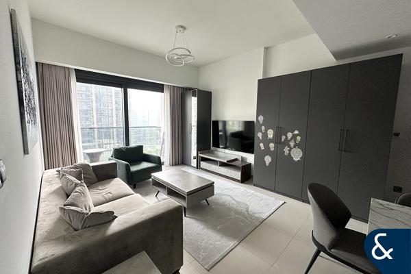 Boulevard Views | Modern Finishing | Vacant