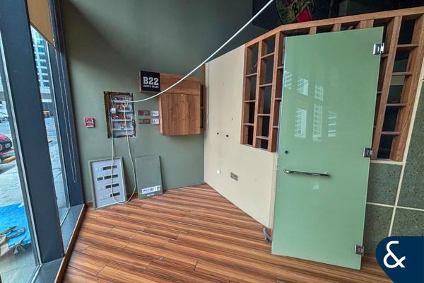 Prime Location | Fitted Retail Unit | Vacant