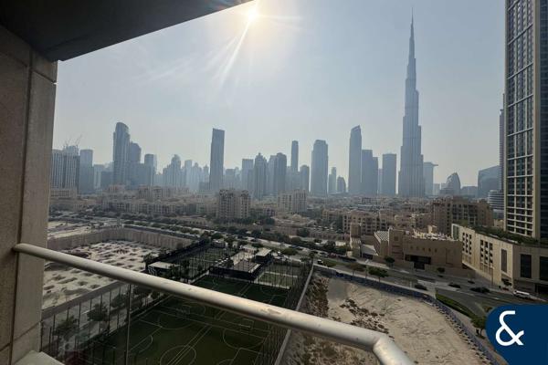Vacant now | Full Burj Khalifa View