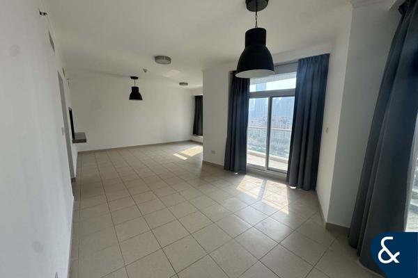 Vacant now | Full Burj Khalifa View