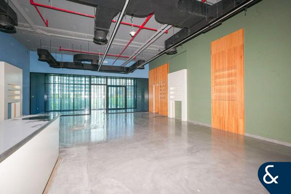Fitted Workspace | Prime Address | Spacious