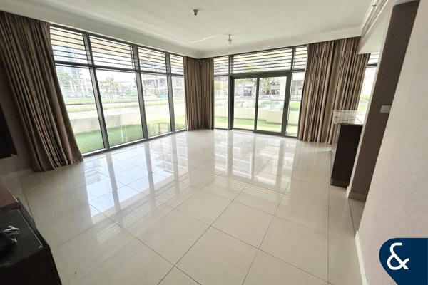 3 Plus Maid | Vacant | Pool Facing