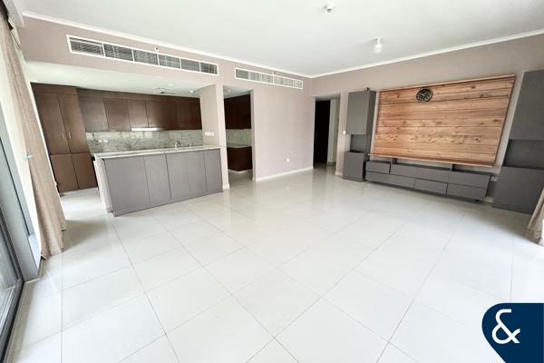 3 Plus Maid | Vacant | Pool Facing