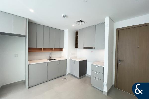 One Bedroom | Impressive Views | Vacant Now