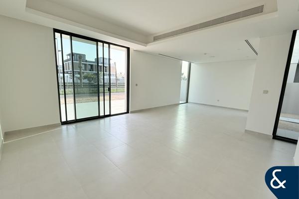 Brand New | 4 Bed + Maids | Available Now