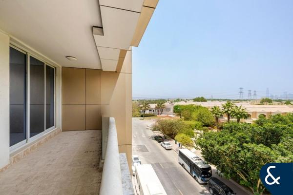 Park Views | Desirable Location | Corner