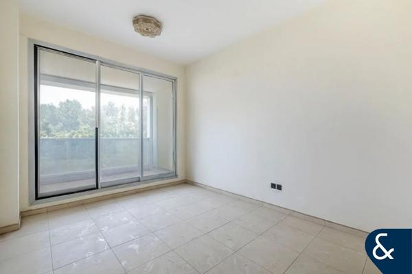 Park Views | Desirable Location | Corner