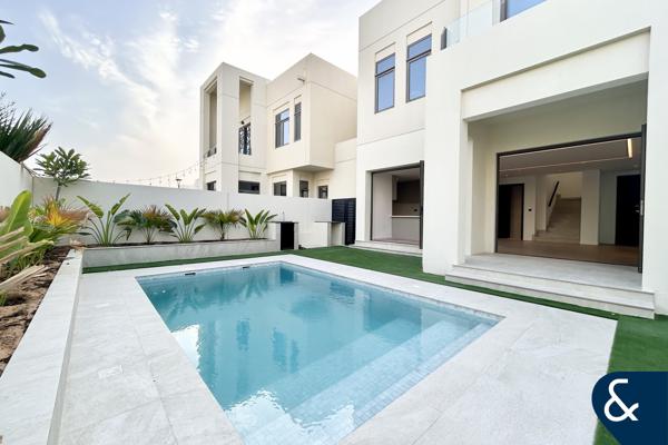 Fully Renovated | Extended | Private Pool