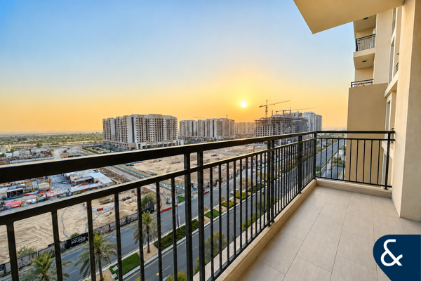 Exclusive | Open views | Tenanted | 2 Beds