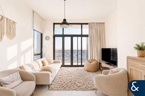 Exclusive | Open views | Tenanted | 2 Beds