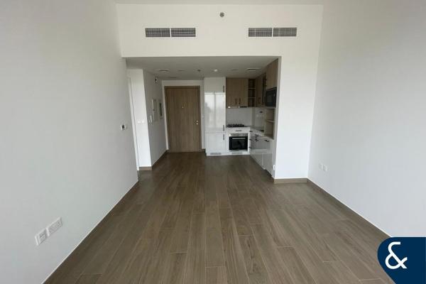 Stylish | Vibrant | 1 Bedroom | Available Now