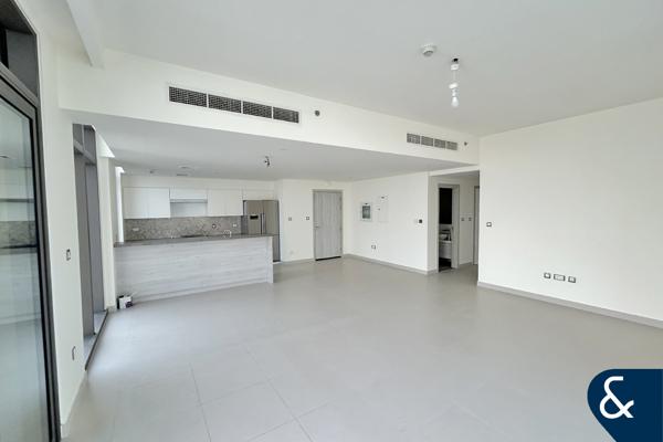 3 Bedroom | Vacant | Canal View