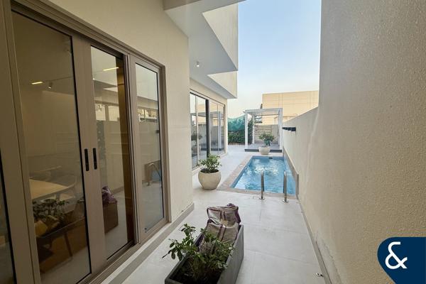 FULLY CUSTOMISED | 3 BEDROOM | VACANT