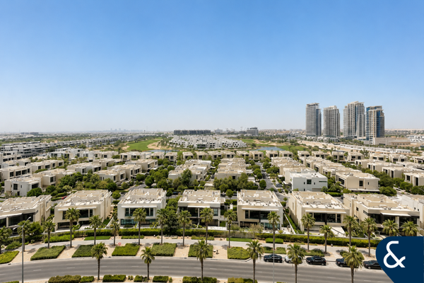 Biggest Layout | Unfurnished | 1 Bed