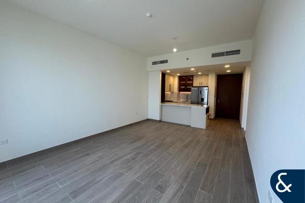 Boulevard View | High Floor | Avail 1st Oct