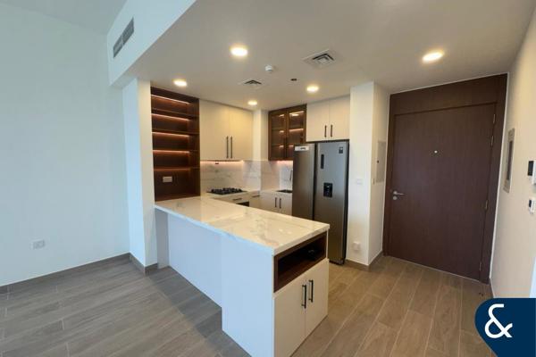 Boulevard View | High Floor | Avail 1st Oct
